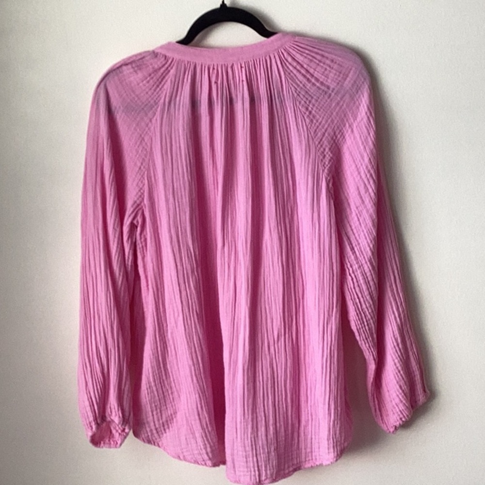 Xirena ALYX Gauze Top in Bella Rose Hot Pink
Sz Small - Picture 3 of 6